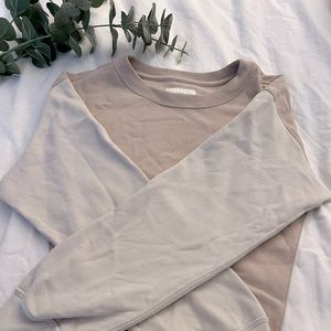 ✨Cute✨ sweater , offers welcome!